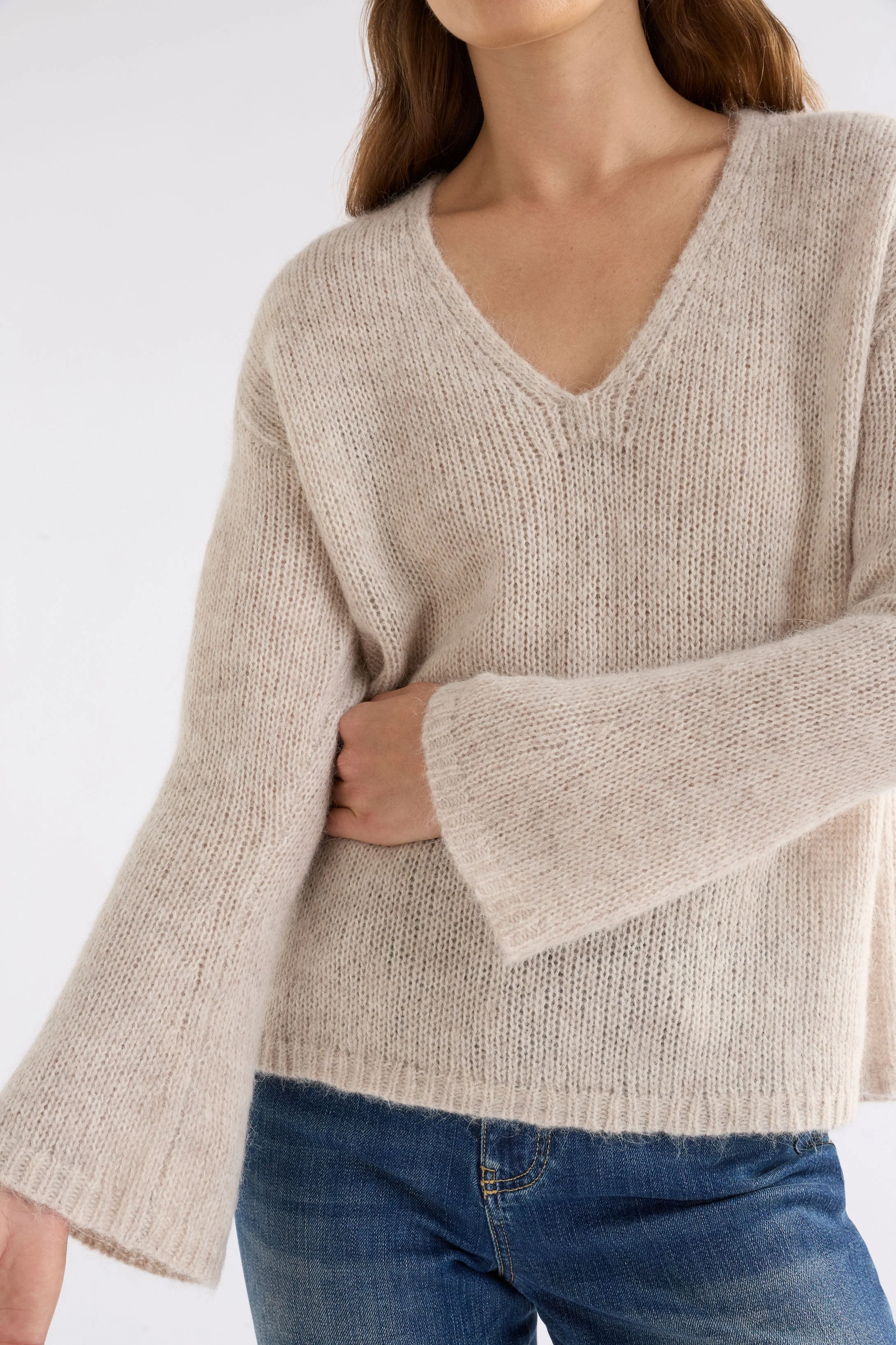 Anken Sweater - Image 10