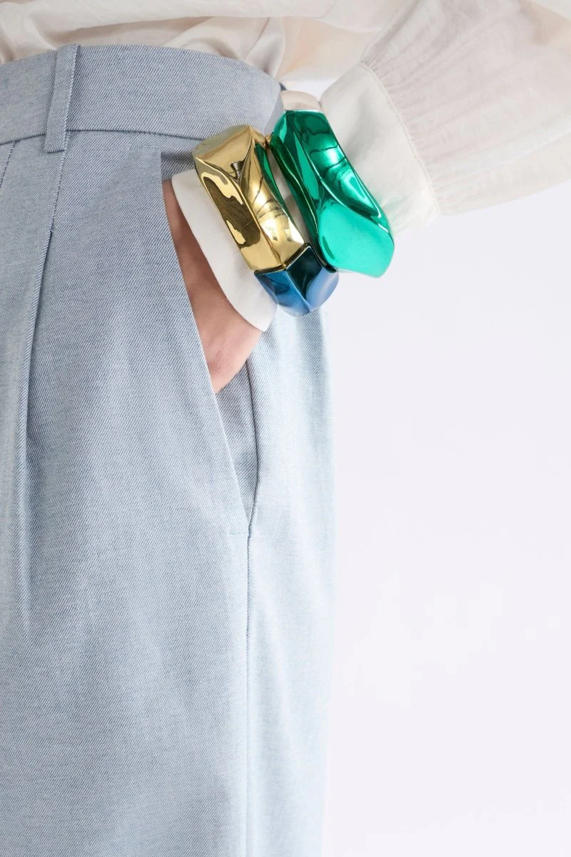 Itva Wide Cuff Bangle - Image 5