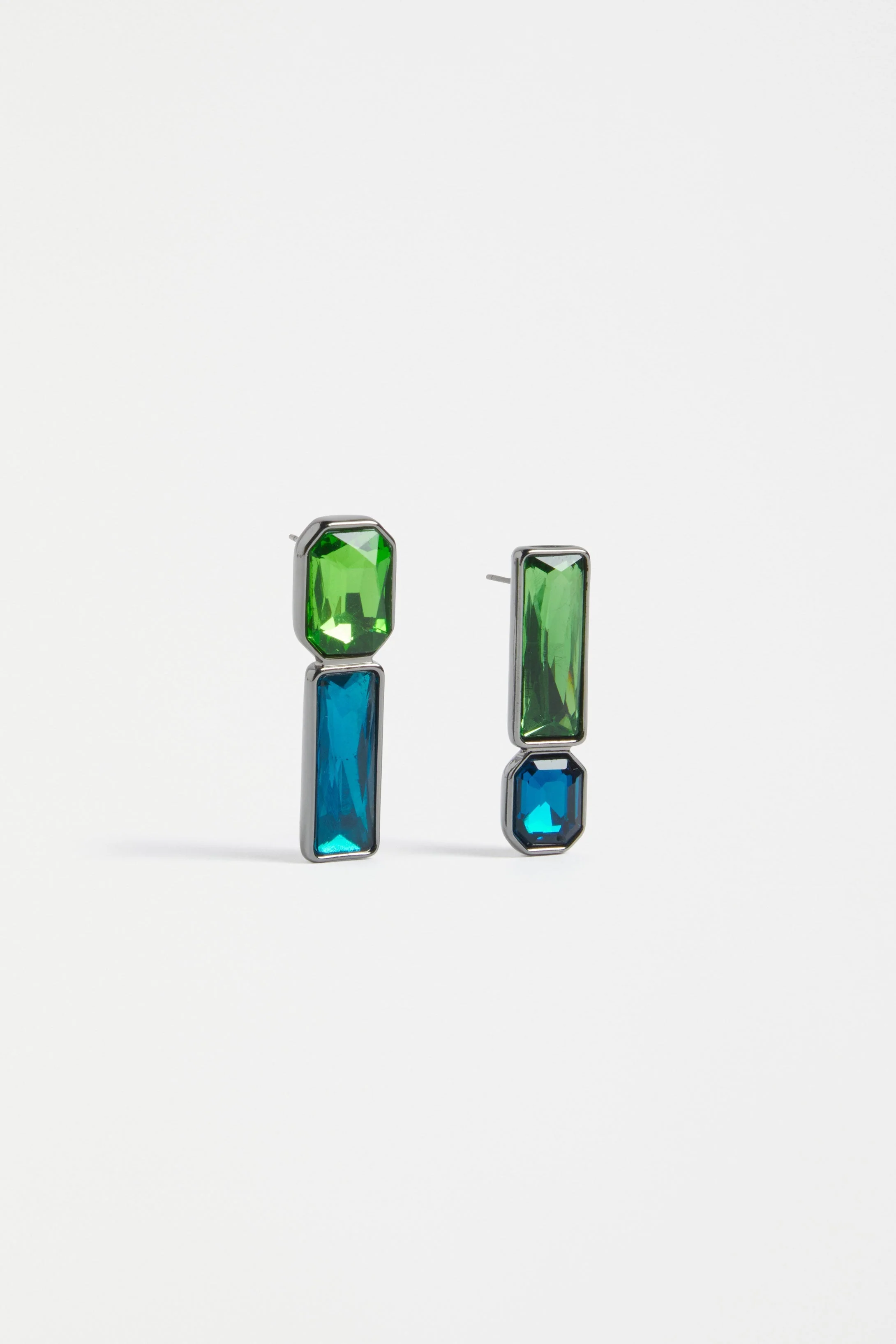 Juvel Small Stud Earring - Image 2