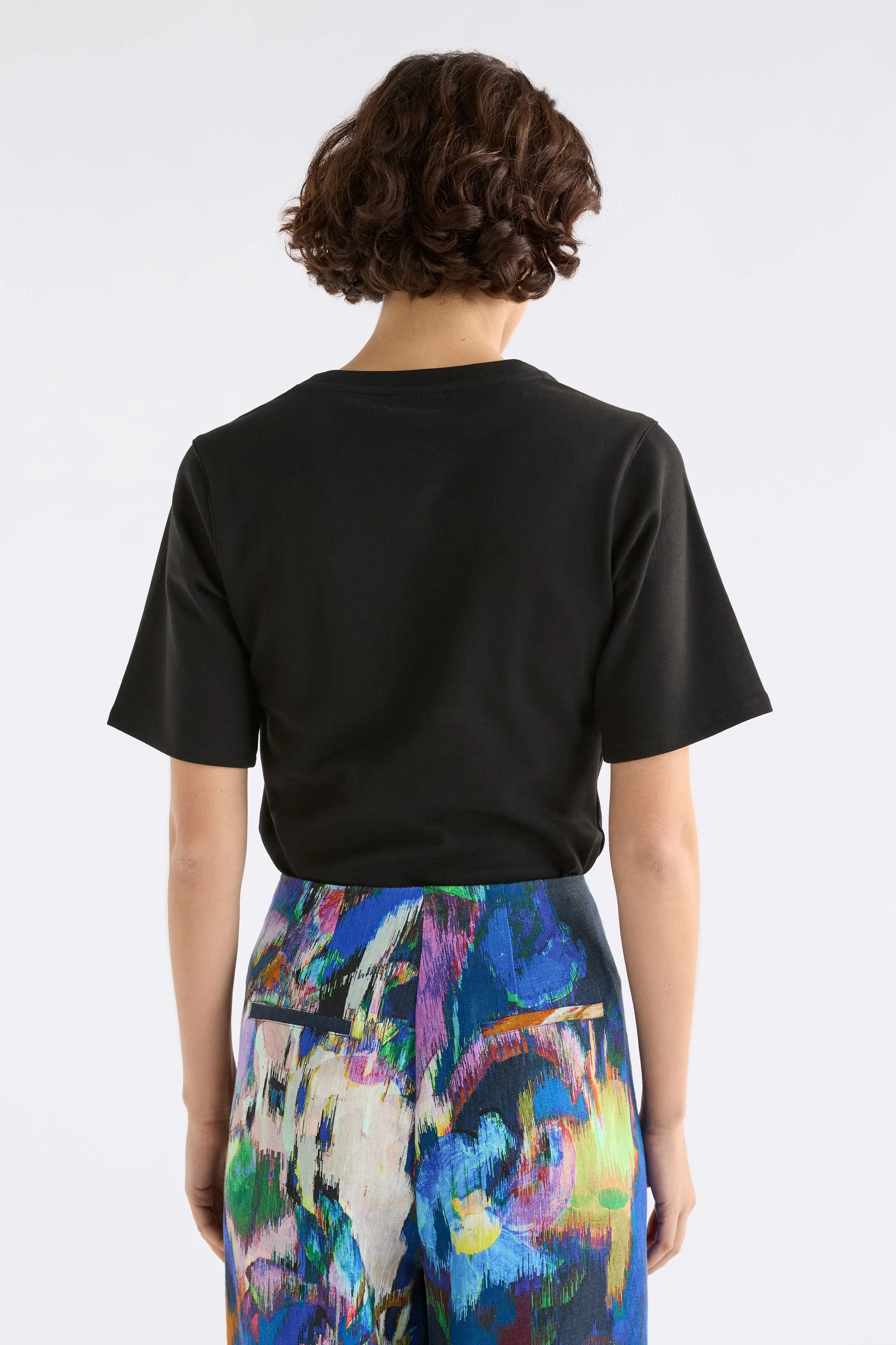 Mana Scuba Tee - Image 5