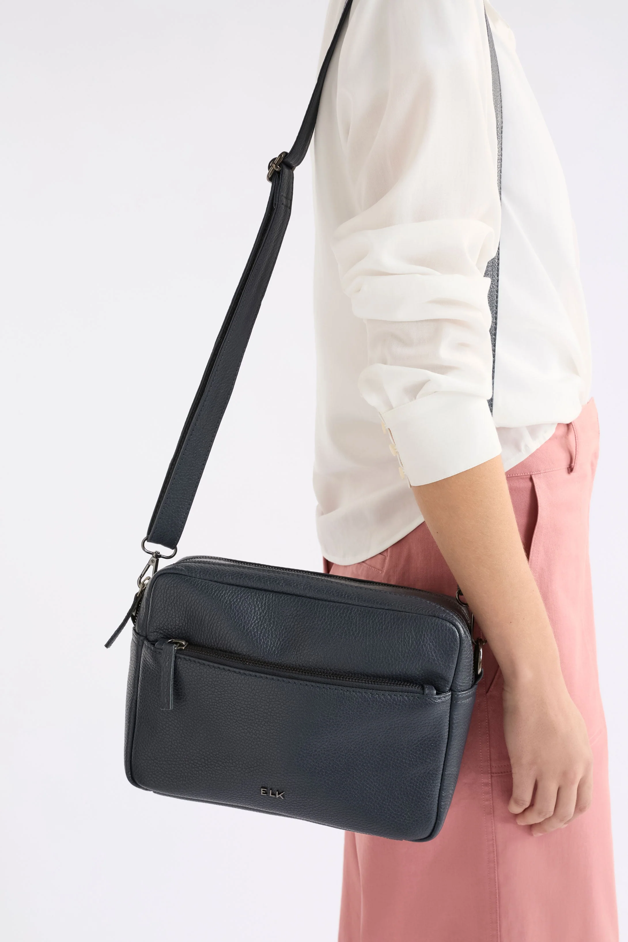 Olvi Crossbody Bag - Image 3