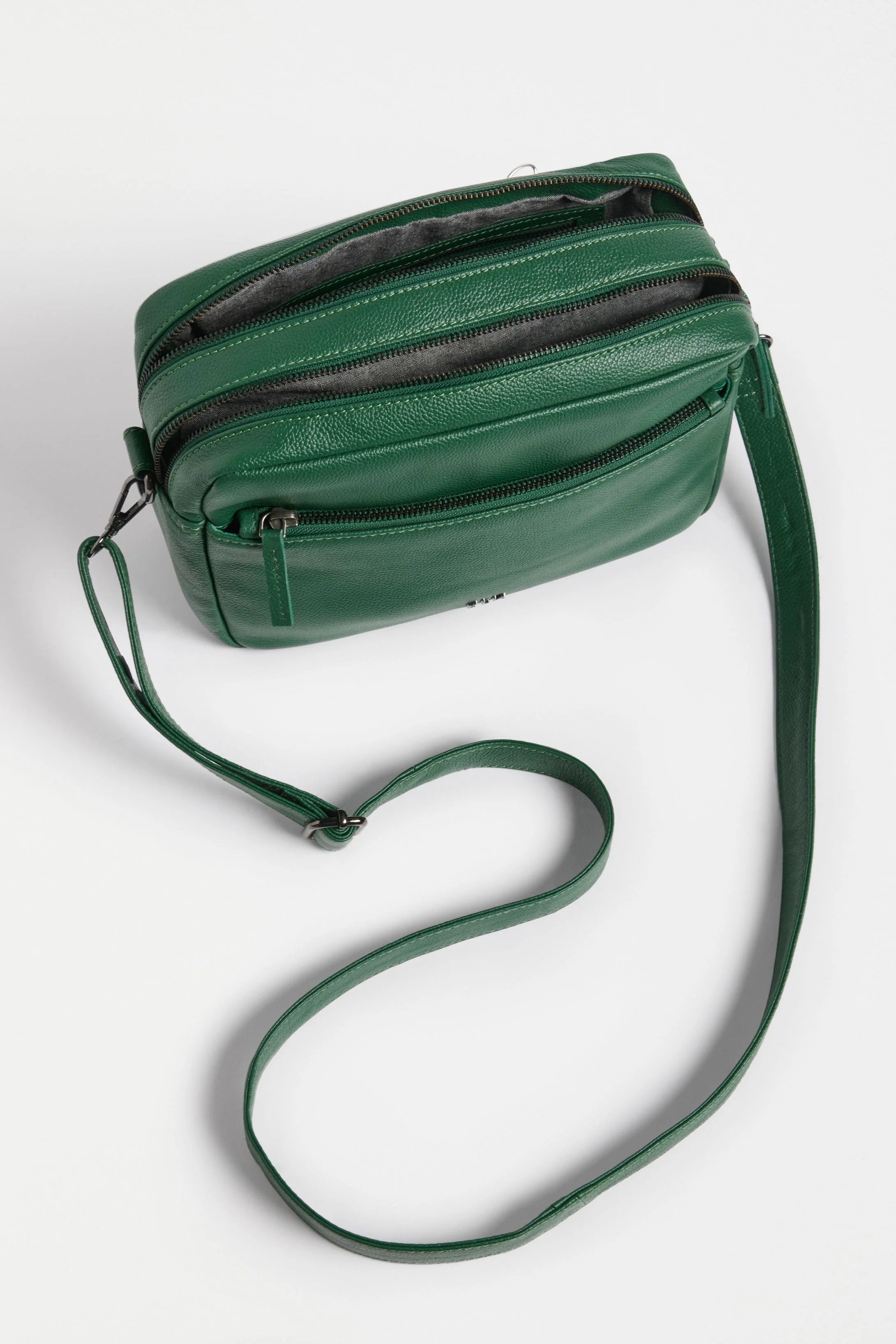 Olvi Crossbody Bag - Image 8