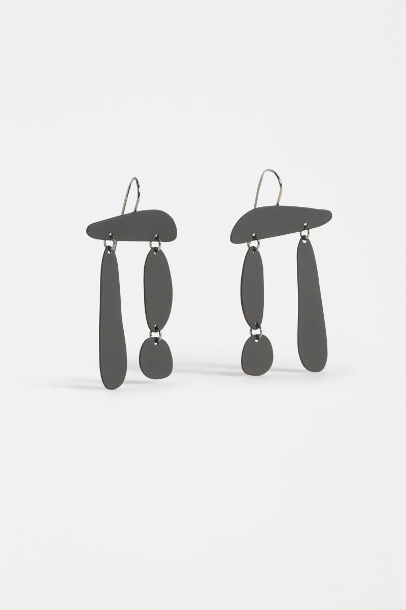 Saaras Hook Earring