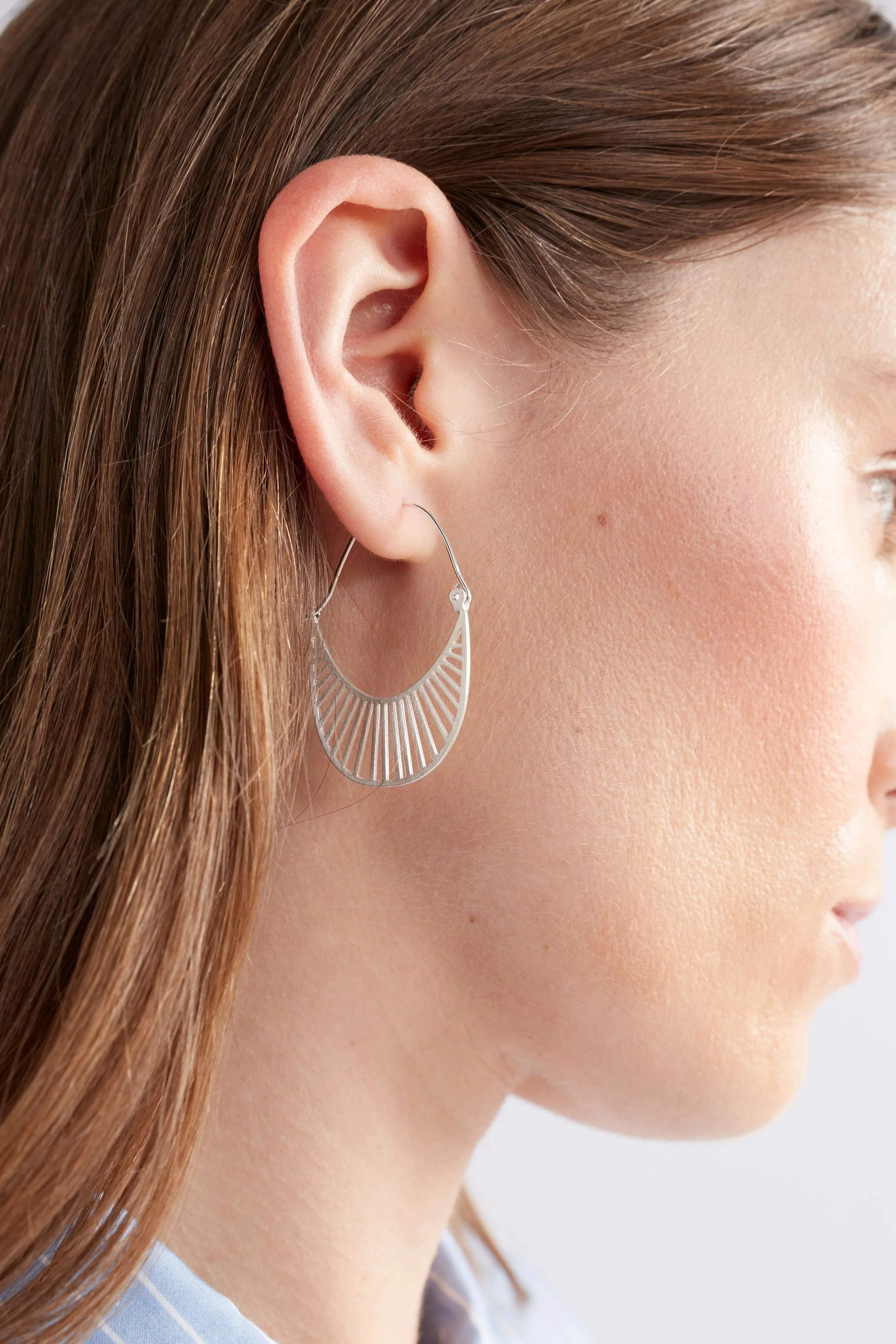 Solsken Small Hoop Earring - Image 7