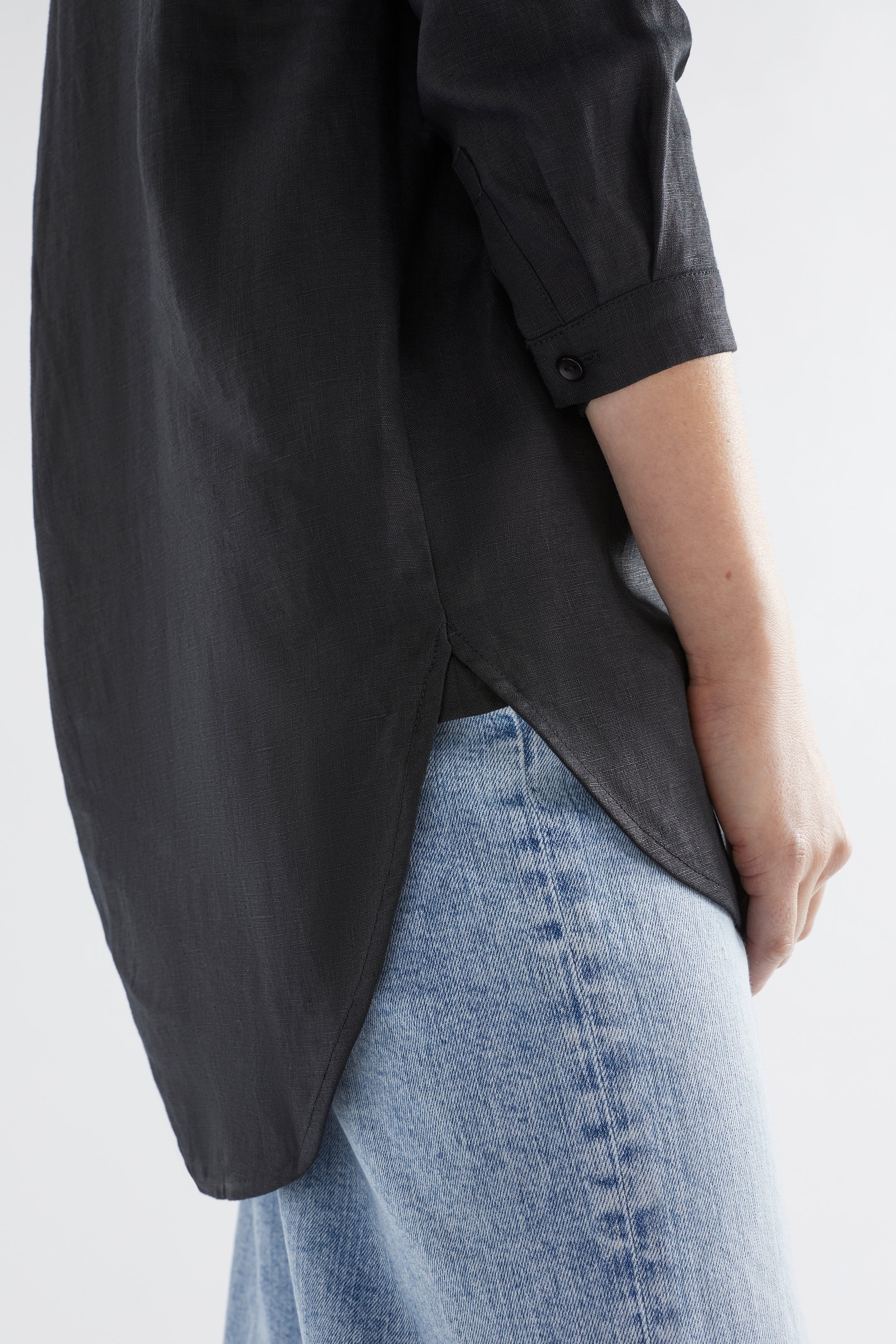 Yenna Linen Shirt - Image 14